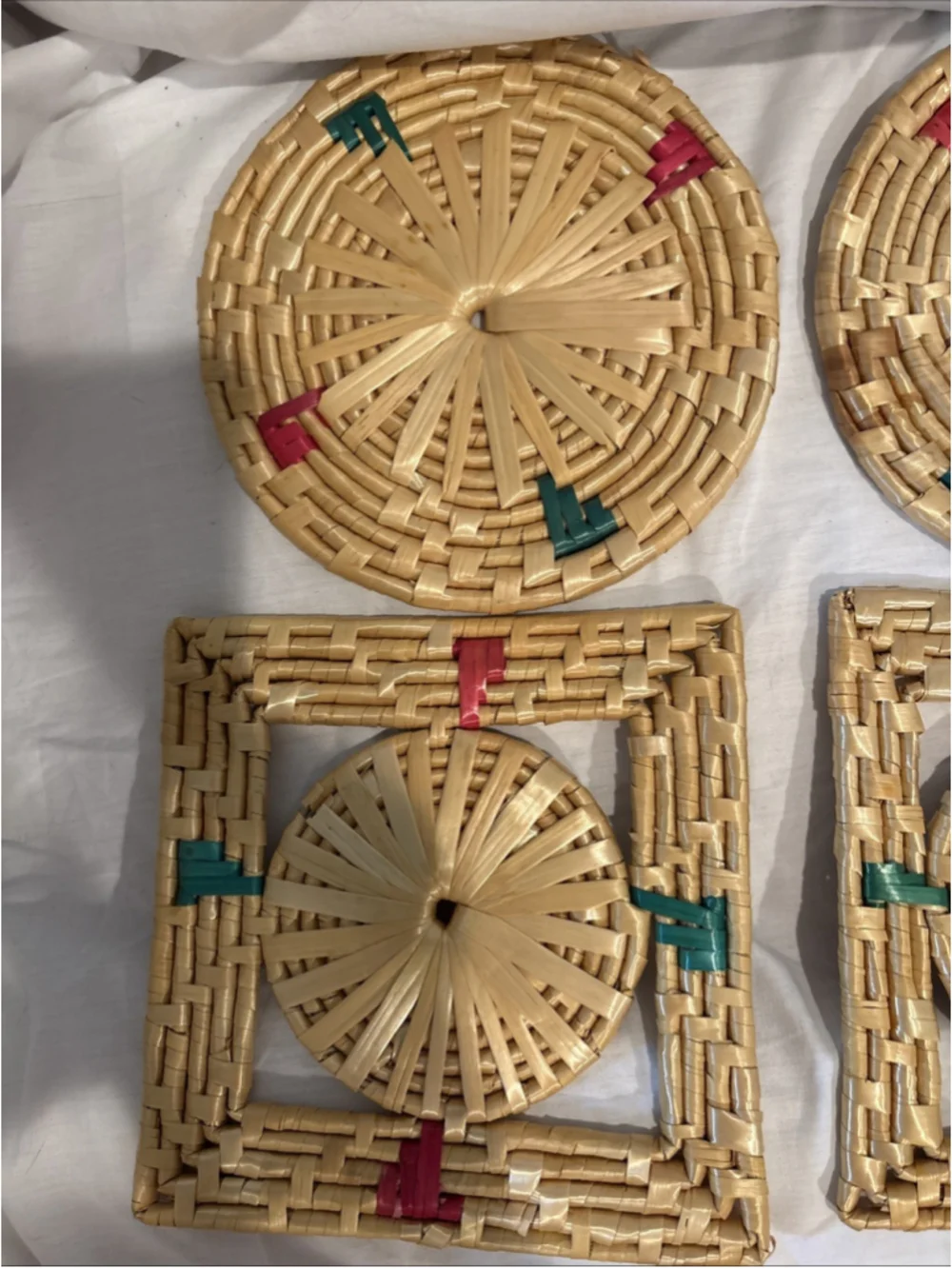 Lot 4 Vintage Woven Raffia Trivets Boho Straw Rattan Hot Pads Handmade 1059